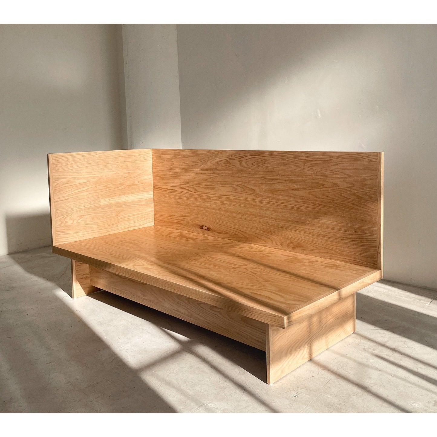 L-Shaped Couch | Twin Bed | Solid Oak | Modern Minimalist Wood Daybed LA | Handcrafted wooden daybed