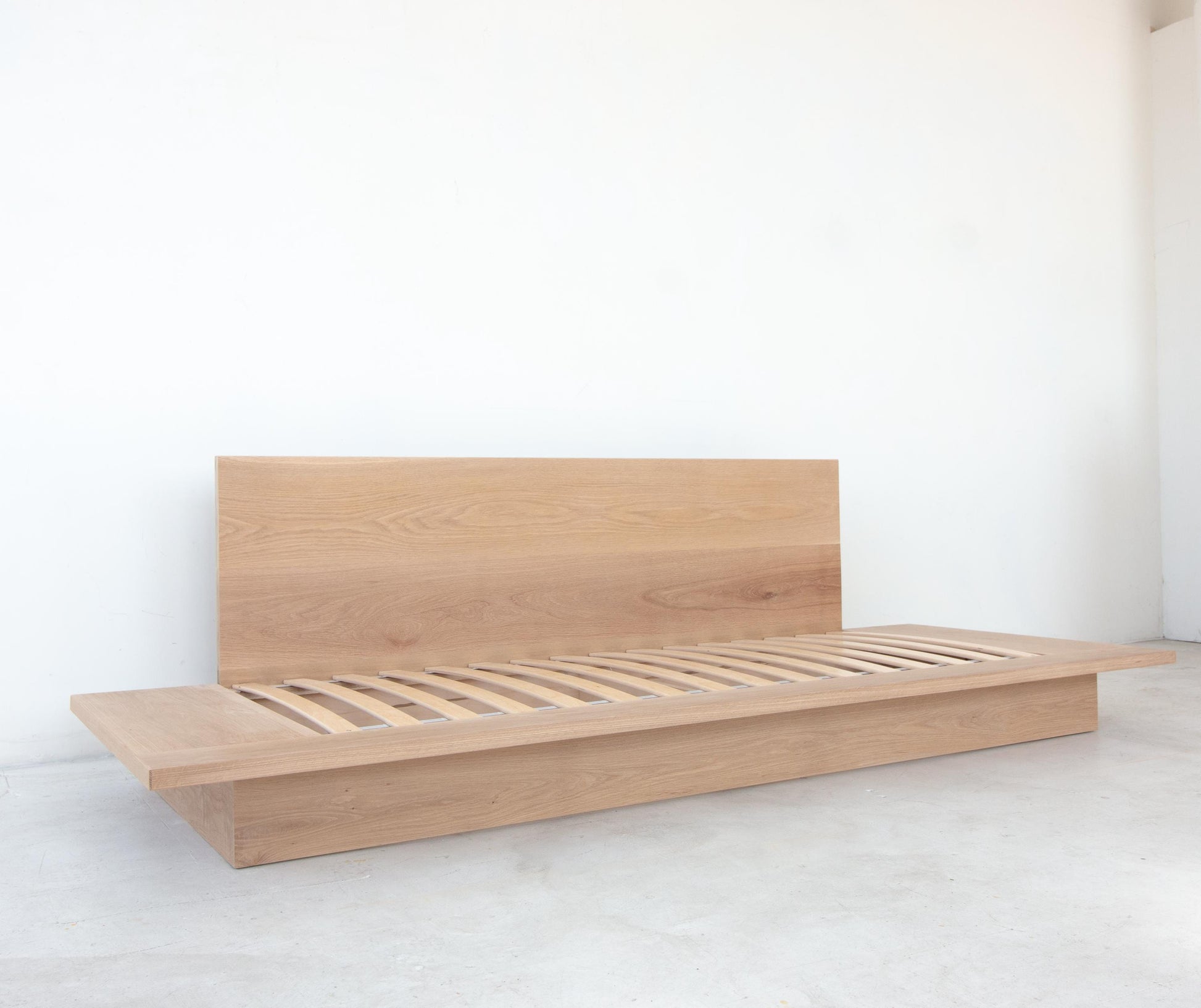 Solid white oak Daybed | Minimalist Bed | Solid Wood Platform Bed Frame | Solid Wood Furniture | Plinth bed | Custom furniture made in LA